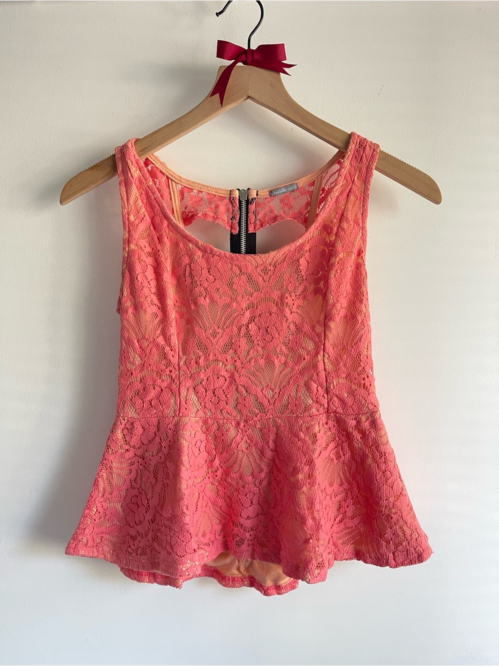 Charlotte Russe Coral Lace Peplum Top Sleeveless Romantic Coquette Peach Blouse